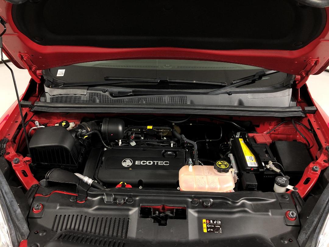 Photo '13' of Holden Trax