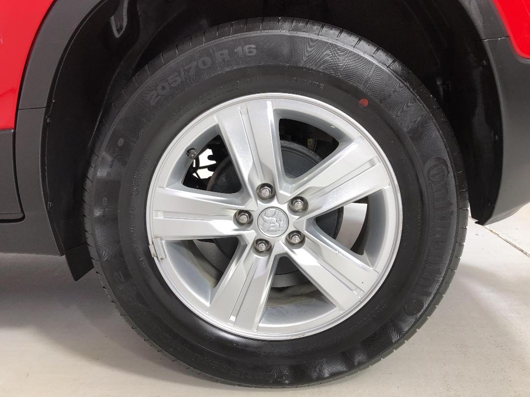 Photo '11' of Holden Trax