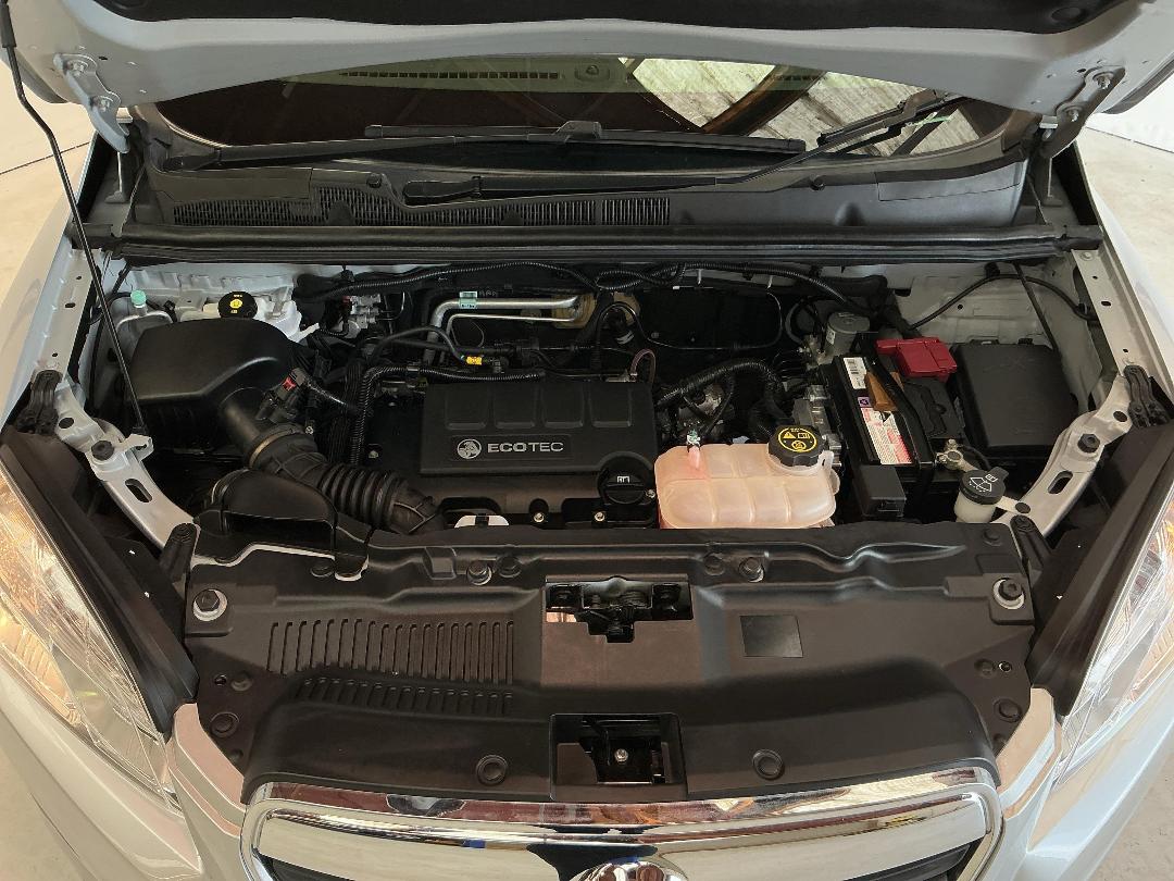 Photo '13' of Holden Trax