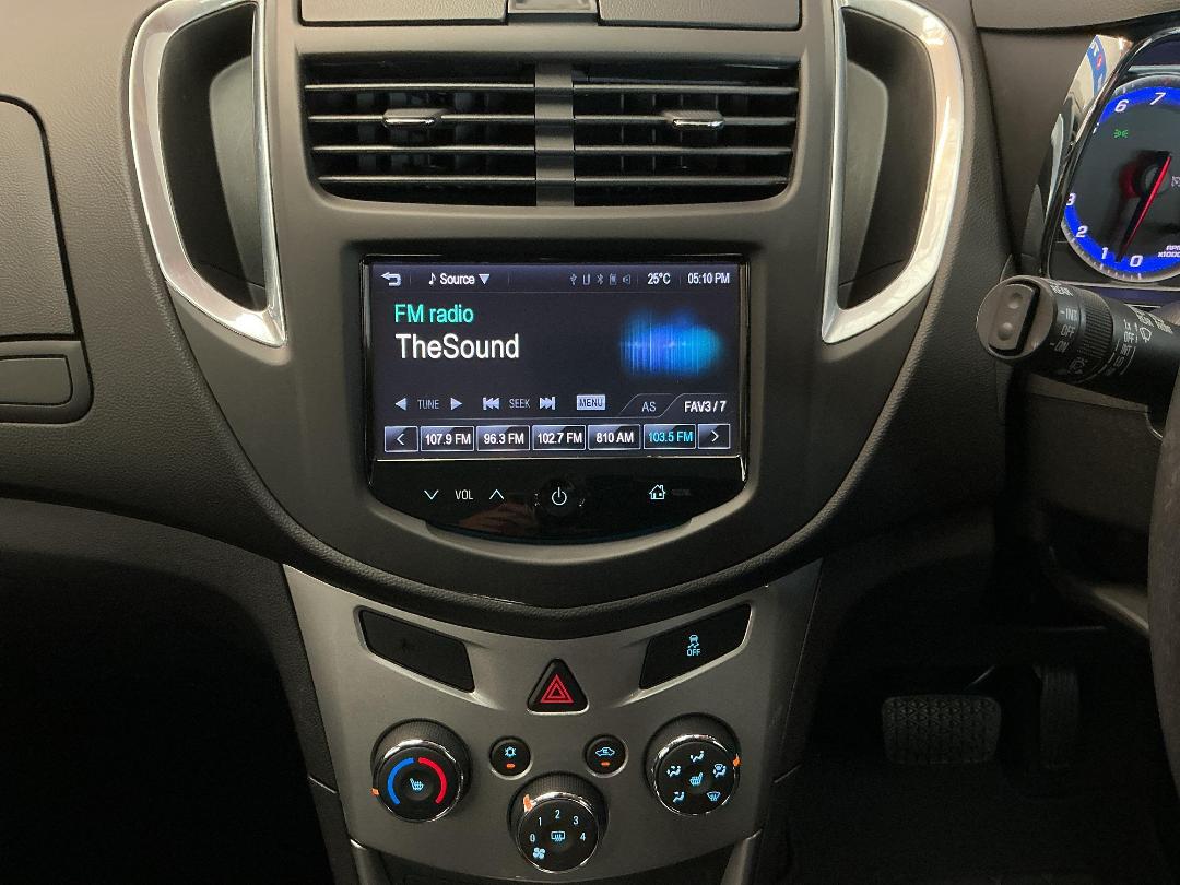 Photo '18' of Holden Trax