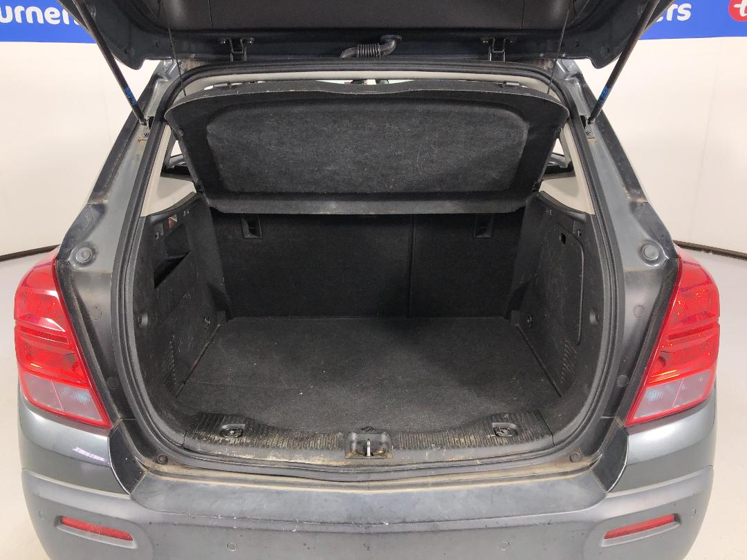 Photo '12' of Holden Trax LTZ