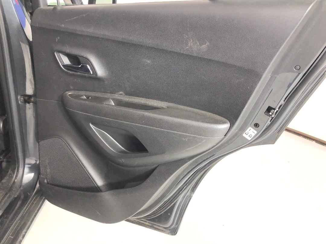 Photo '17' of Holden Trax LTZ