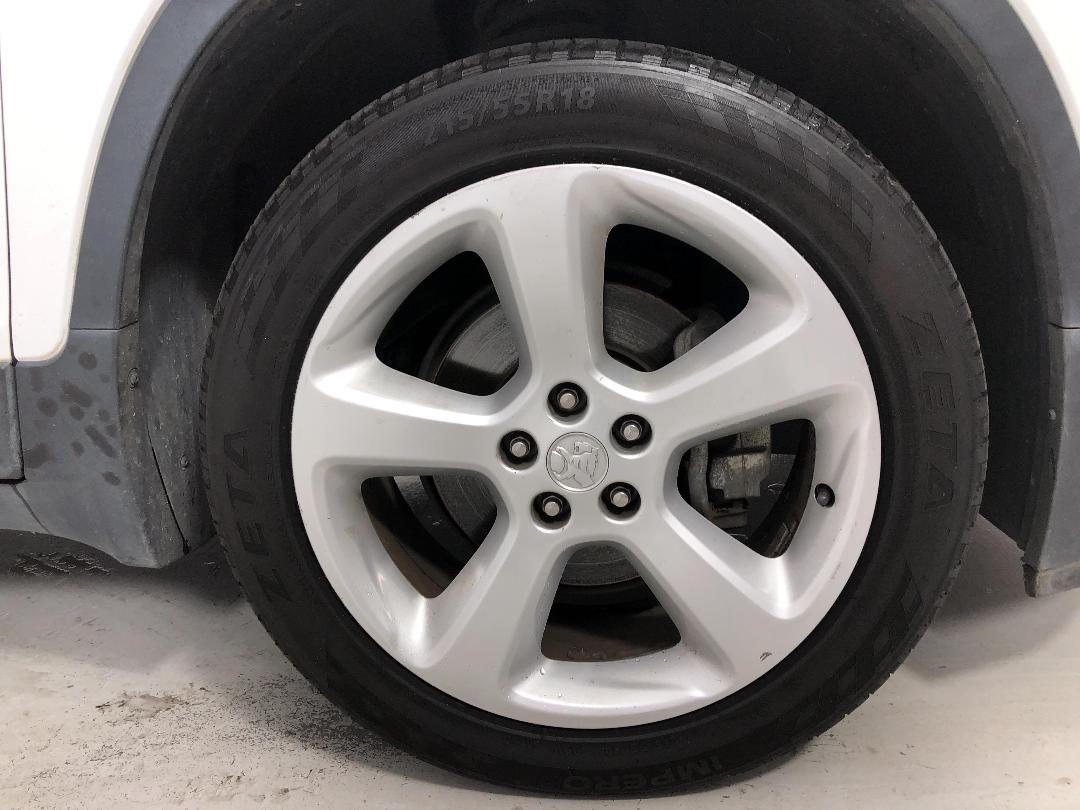 Photo '2' of Holden Trax LTZ