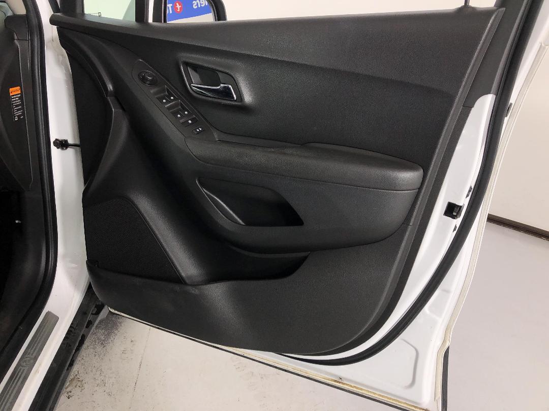 Photo '13' of Holden Trax LTZ