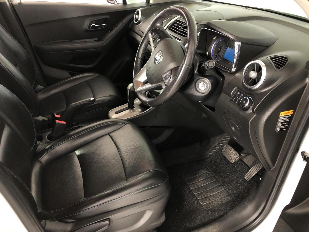 Photo '14' of Holden Trax LTZ