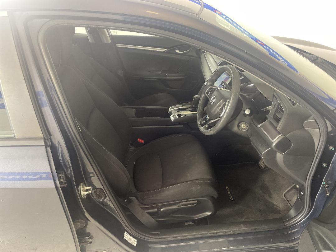 Photo '16' of Honda Civic