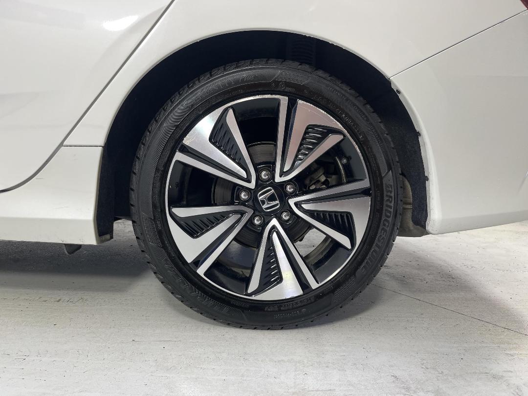 Photo '11' of Honda Civic Photo '11' of Honda Civic