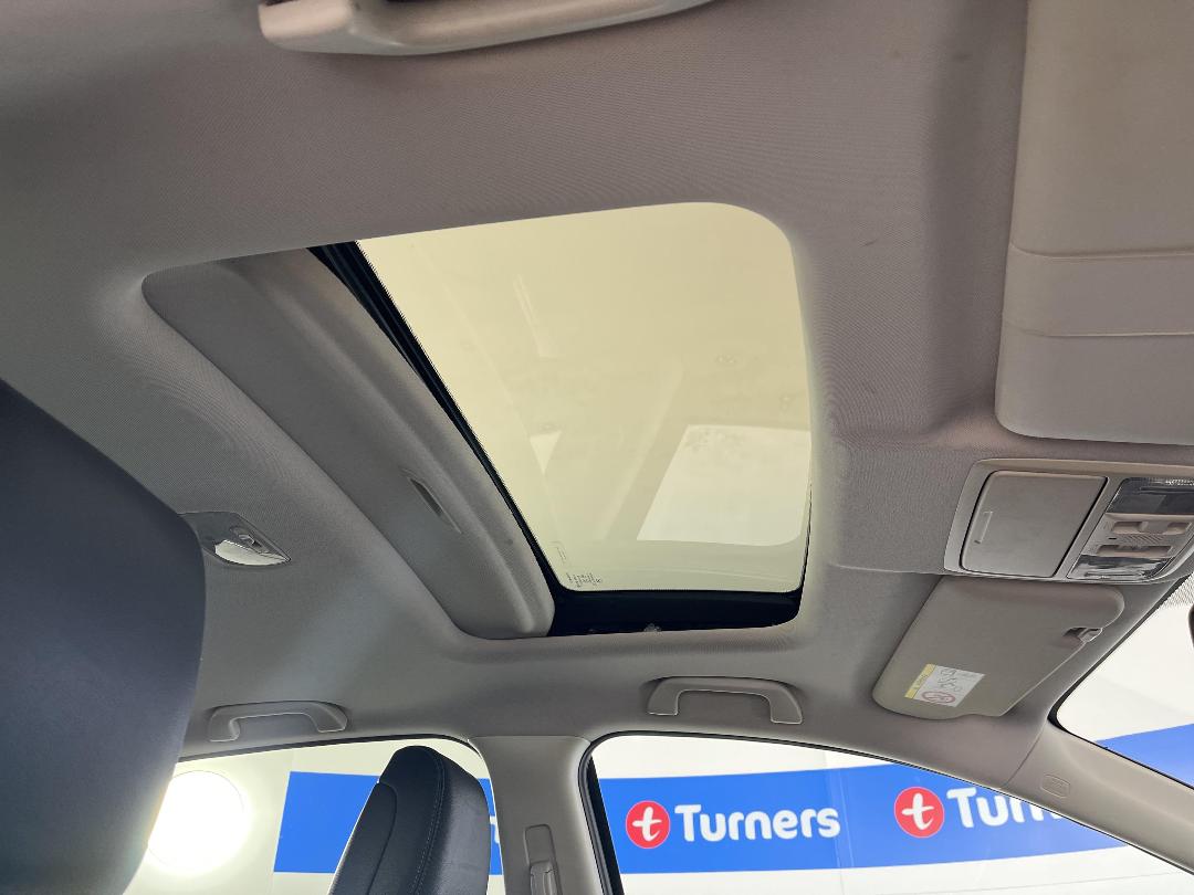 Photo '32' of Honda CRV