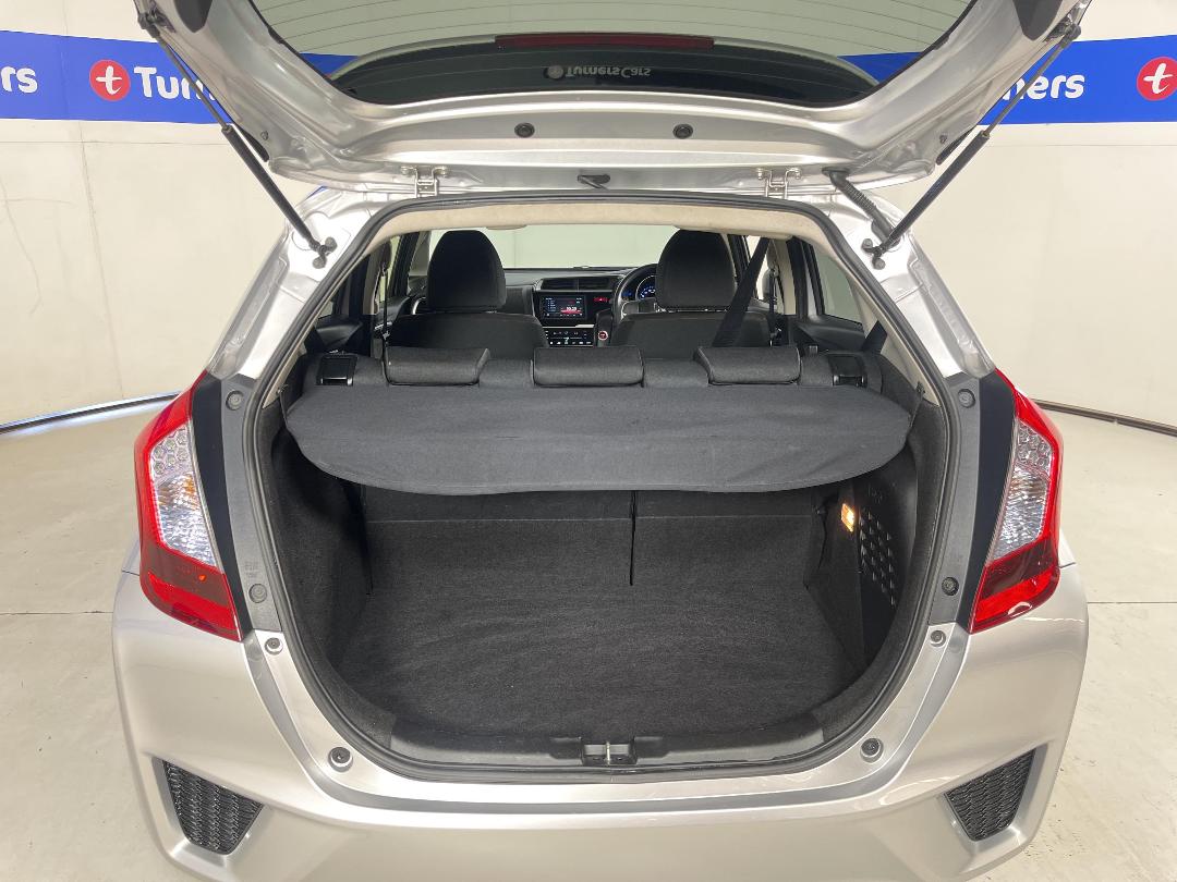 Photo '14' of Honda FIT