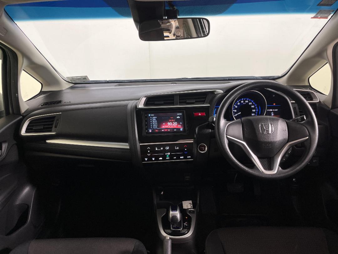 Photo '17' of Honda FIT