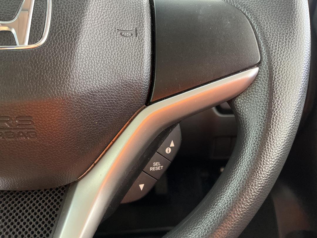 Photo '26' of Honda FIT