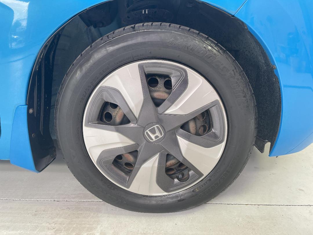 Photo '9' of Honda FIT Photo '9' of Honda FIT