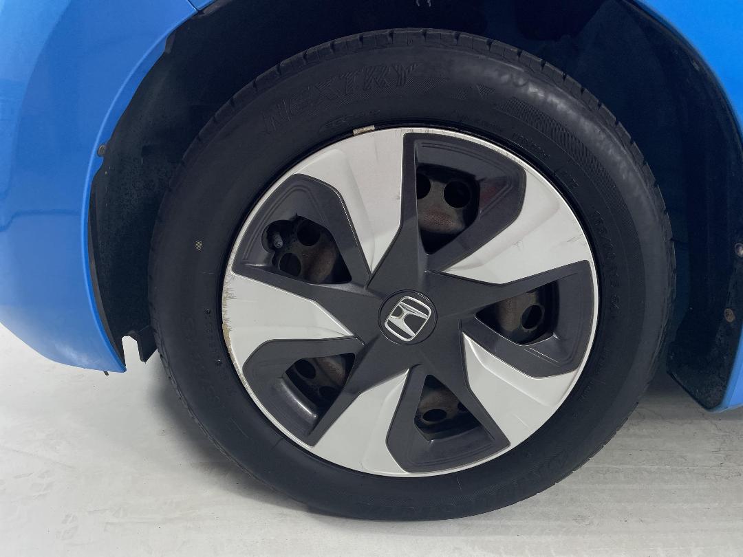 Photo '10' of Honda FIT Photo '10' of Honda FIT