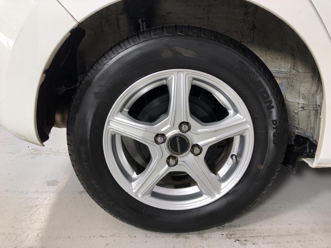 Photo '12' of Honda FIT