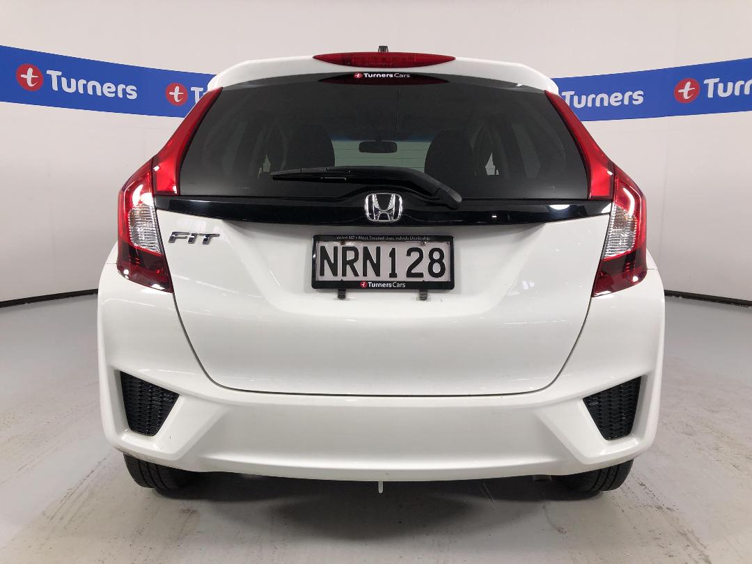 Photo '6' of Honda FIT