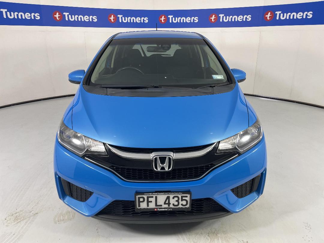 Photo '2' of Honda FIT Photo '2' of Honda FIT