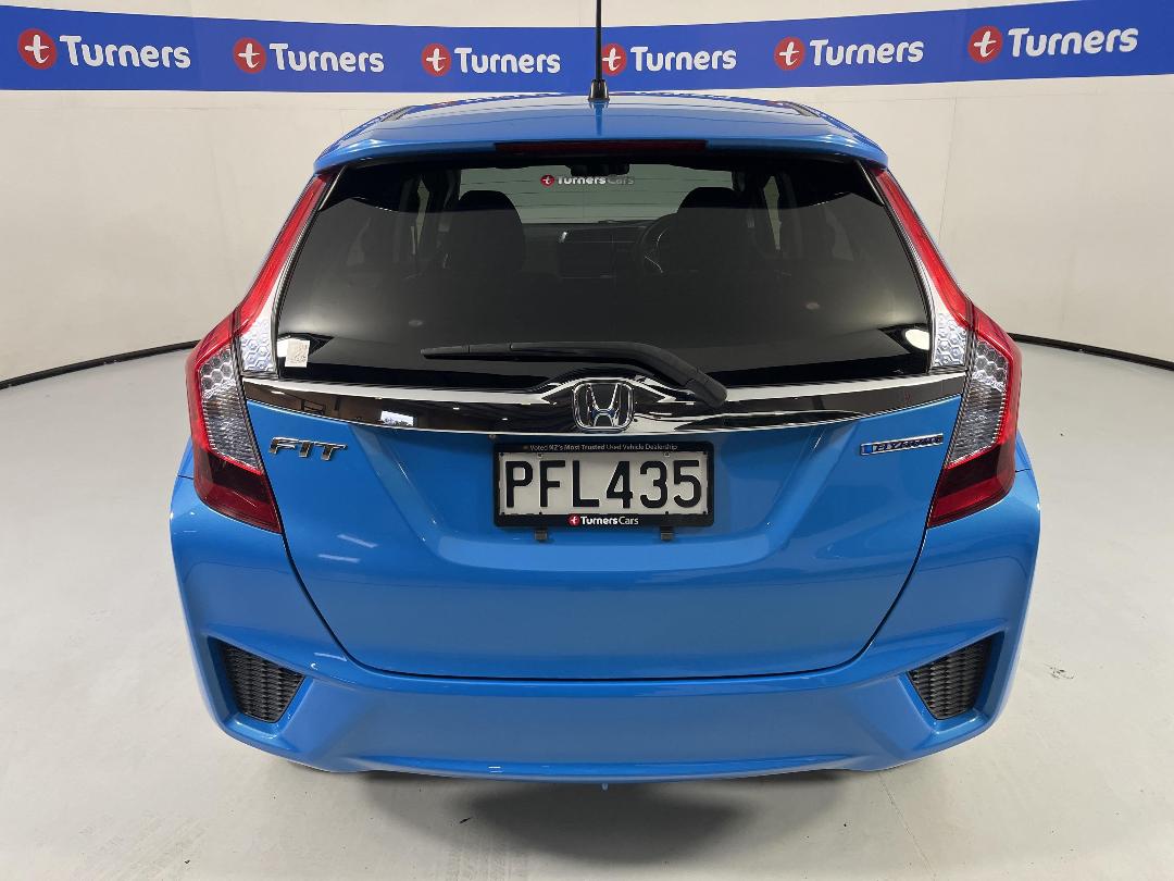 Photo '6' of Honda FIT Photo '6' of Honda FIT