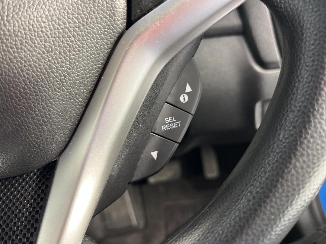 Photo '26' of Honda FIT Photo '26' of Honda FIT