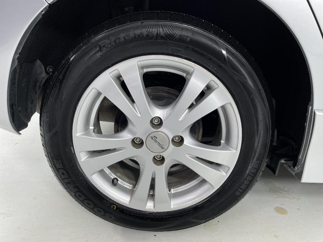 Photo '12' of Honda FIT