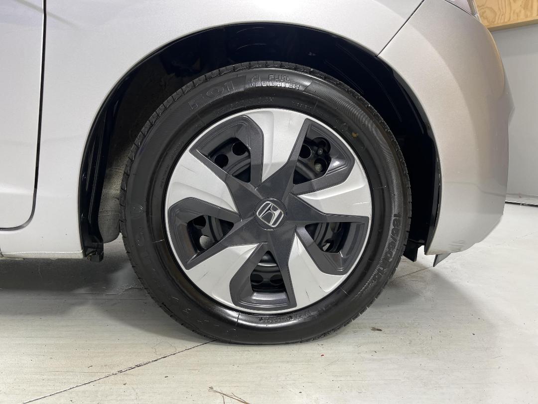 Photo '9' of Honda FIT