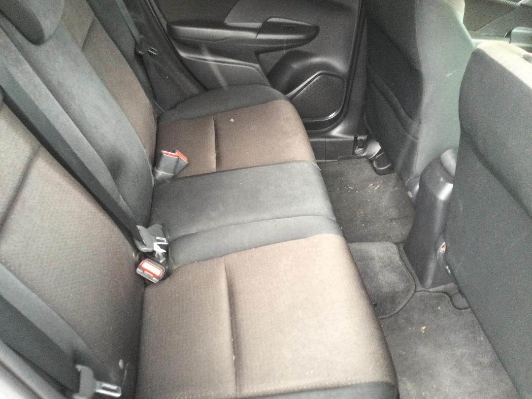 Photo '15' of Honda FIT Hybrid Photo '15' of Honda FIT Hybrid