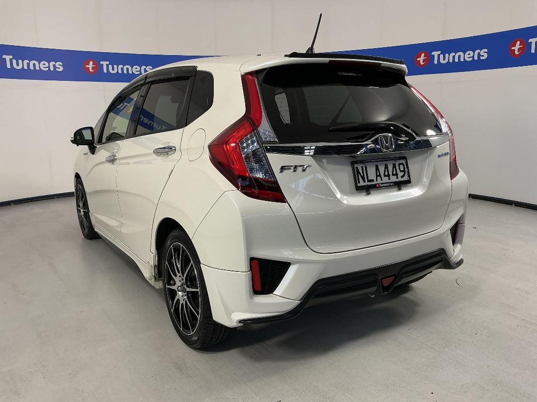 Photo '5' of Honda FIT