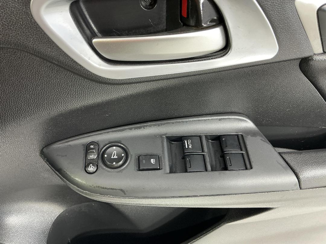 Photo '26' of Honda FIT