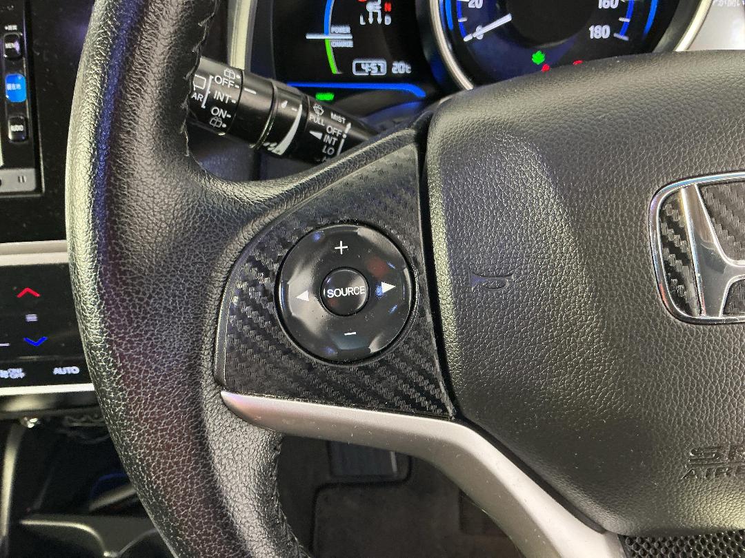 Photo '23' of Honda FIT