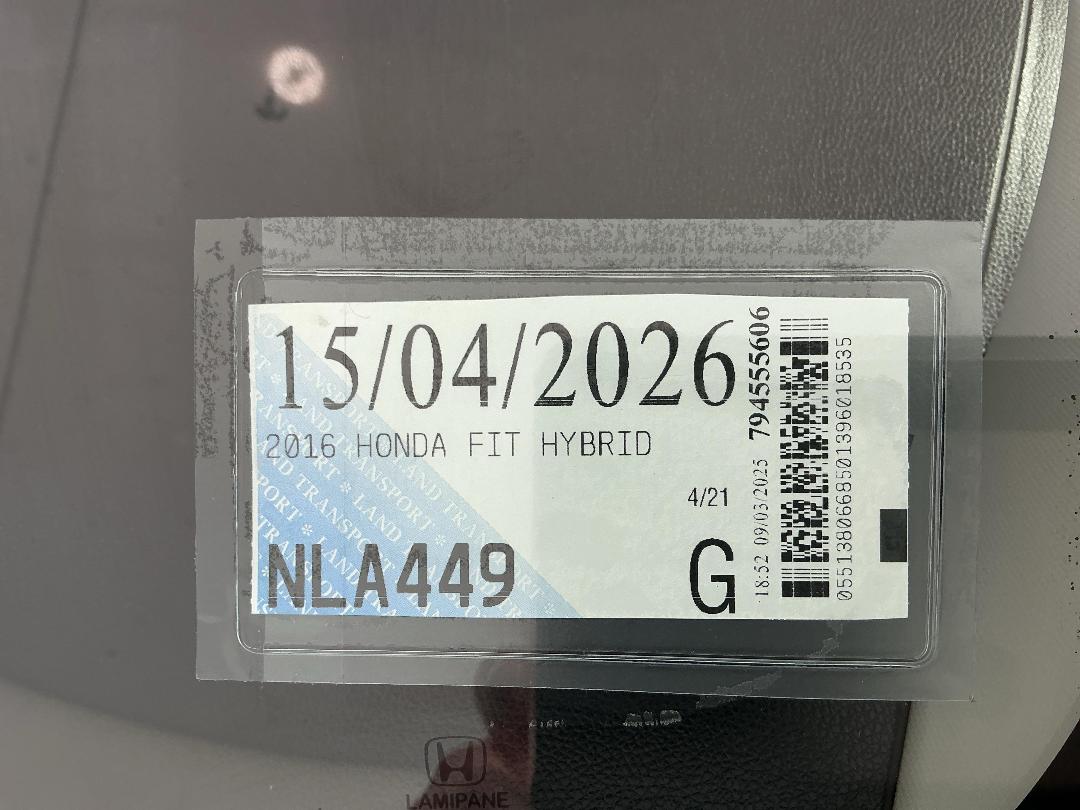 Photo '28' of Honda FIT