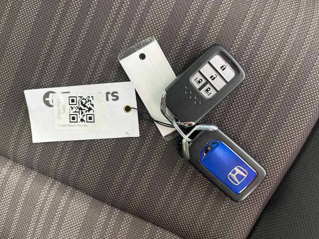 Photo '22' of Honda Freed Photo '22' of Honda Freed