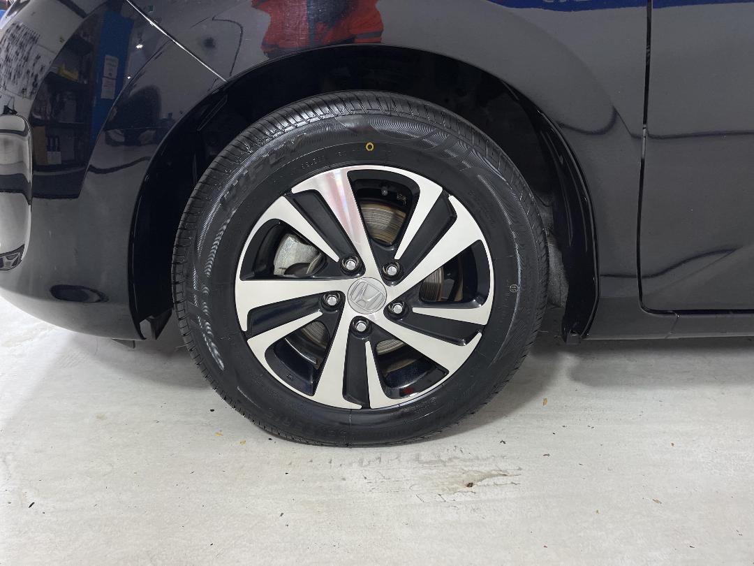 Photo '10' of Honda Freed