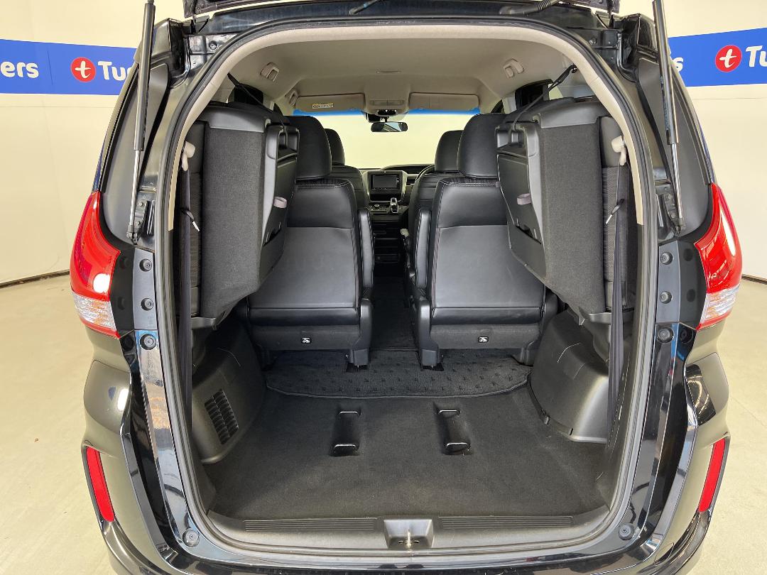 Photo '14' of Honda Freed