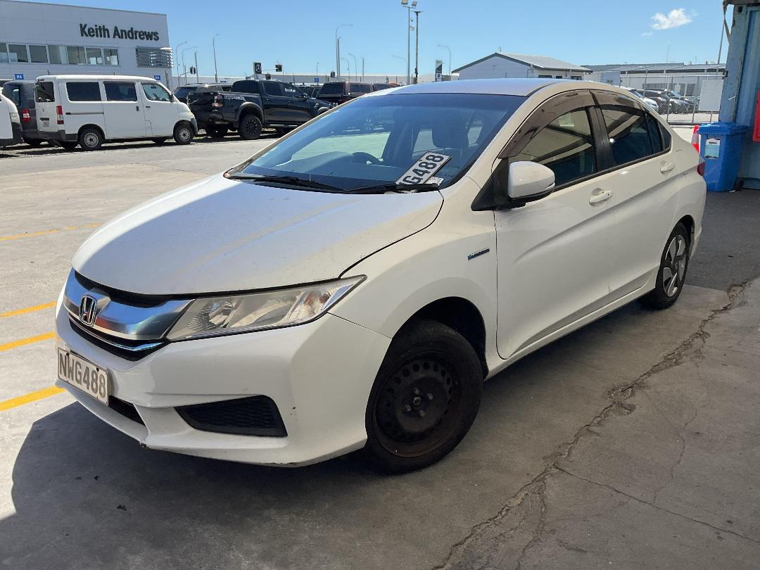 Photo '6' of Honda Grace Photo '6' of Honda Grace