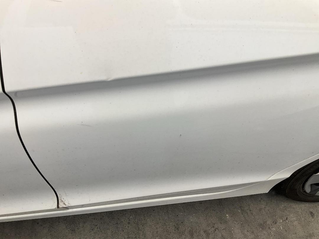 Photo '8' of Honda Grace Photo '8' of Honda Grace