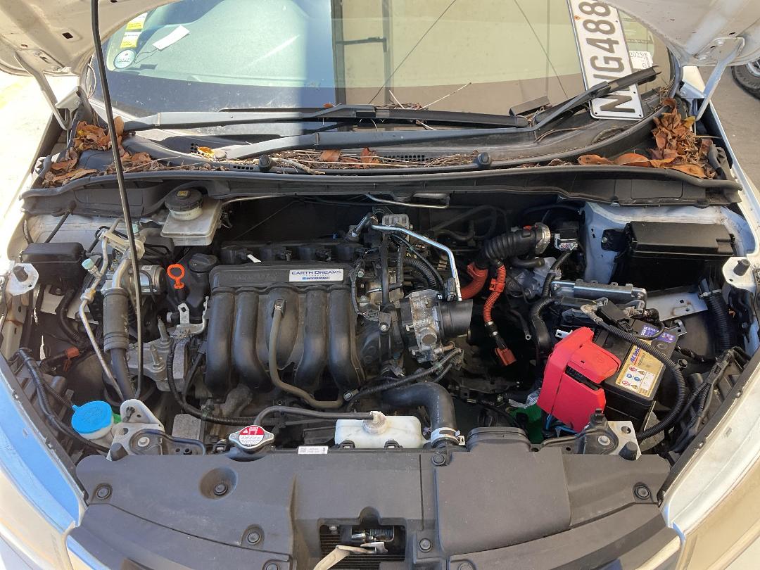 Photo '27' of Honda Grace Photo '27' of Honda Grace