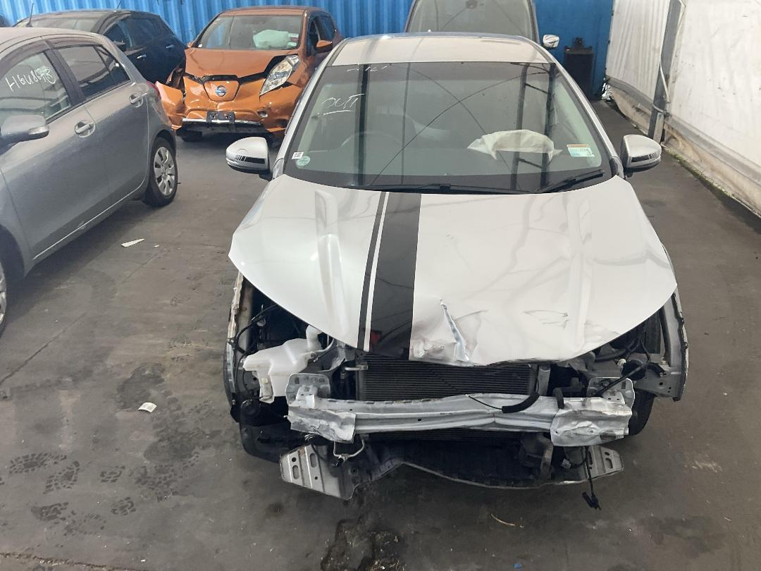 Photo '5' of Honda Grace Hybrid Photo '5' of Honda Grace Hybrid