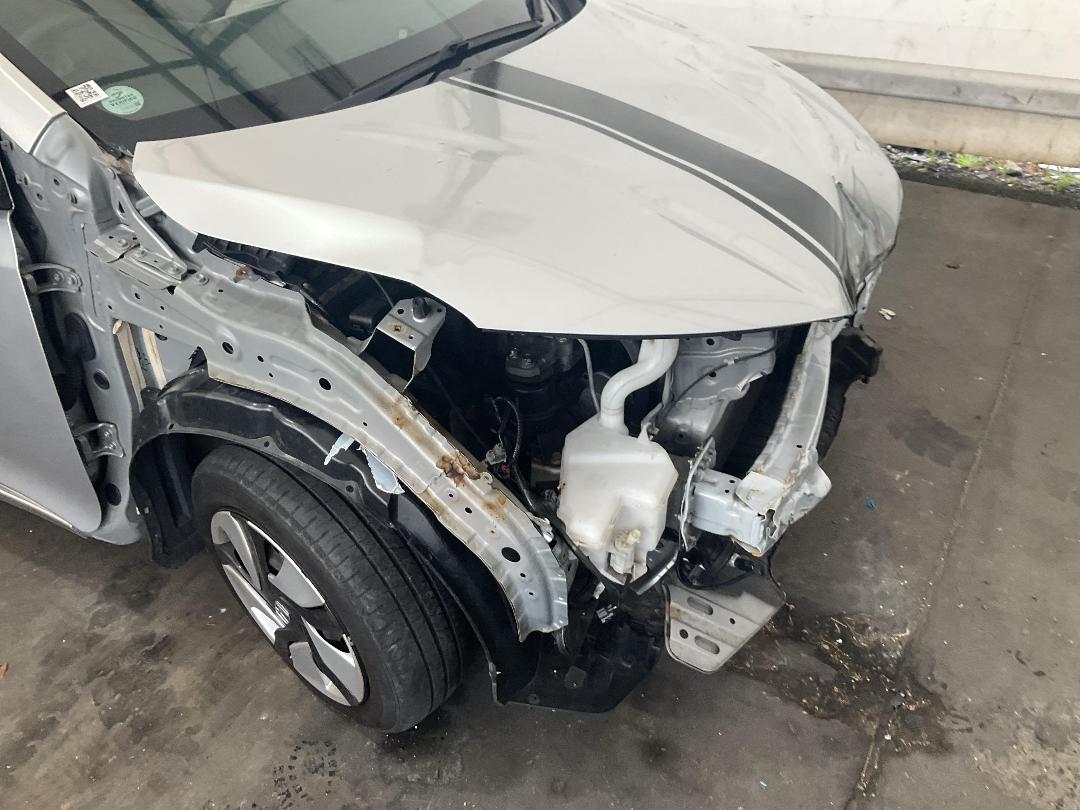 Photo '4' of Honda Grace Hybrid Photo '4' of Honda Grace Hybrid