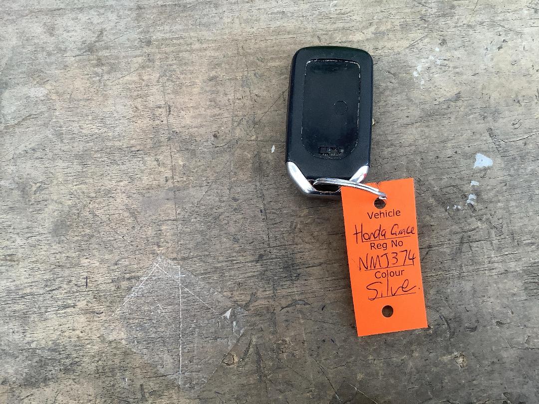 Photo '16' of Honda Grace Photo '16' of Honda Grace