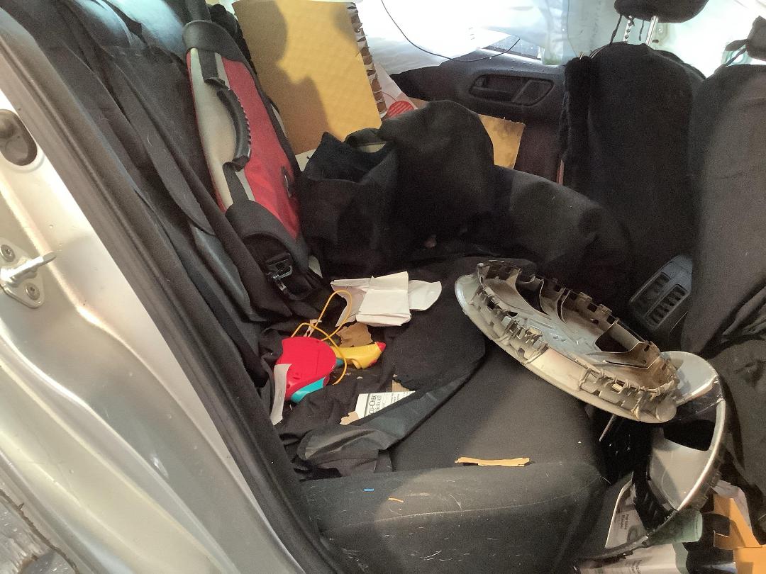 Photo '12' of Honda Grace Photo '12' of Honda Grace