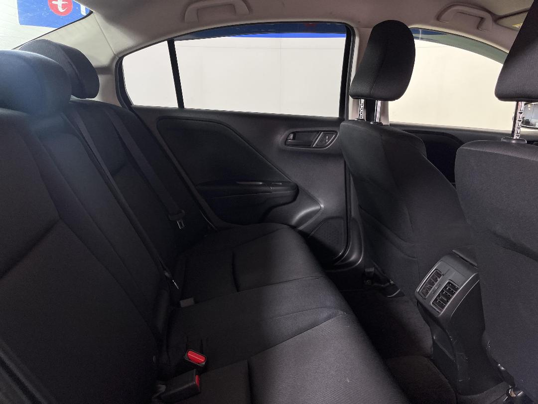 Photo '19' of Honda Grace