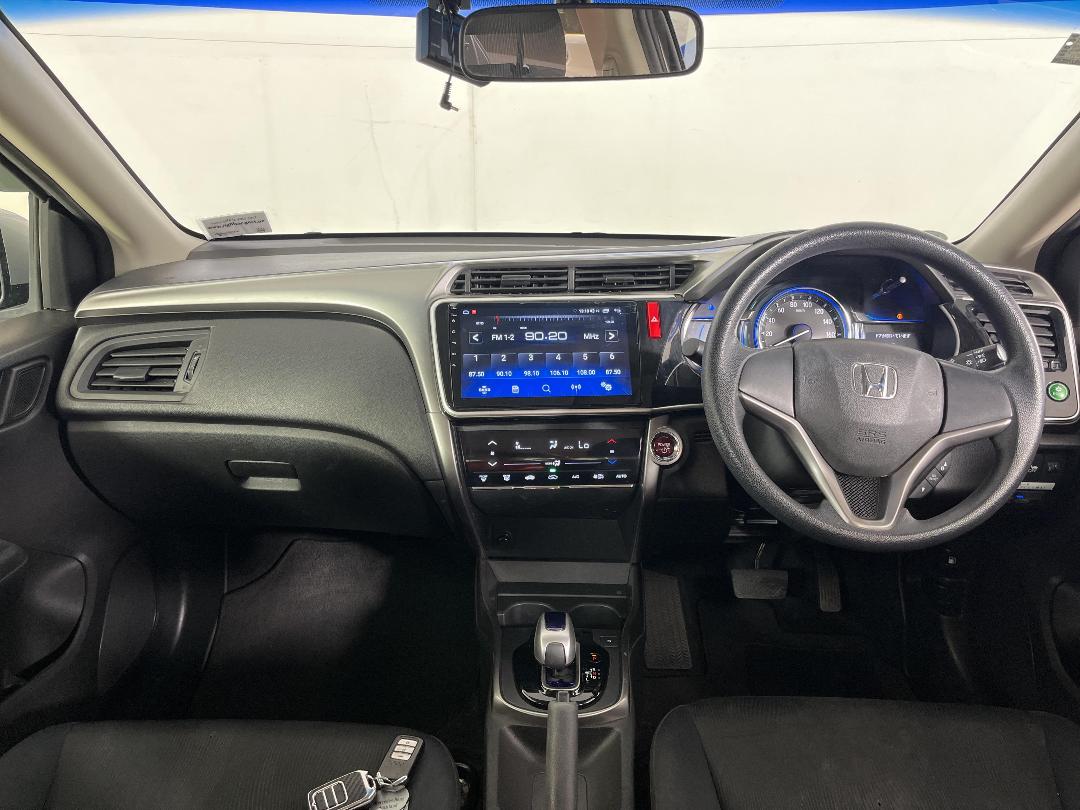 Photo '16' of Honda Grace