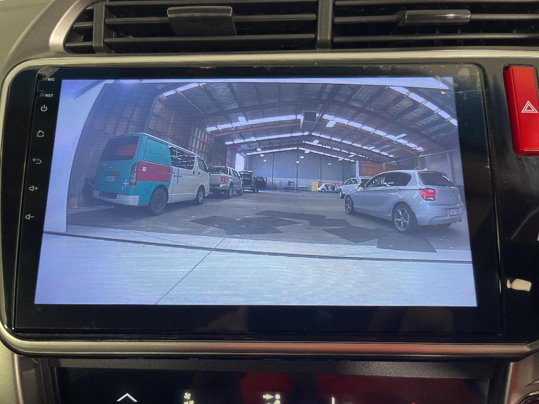 Photo '24' of Honda Grace