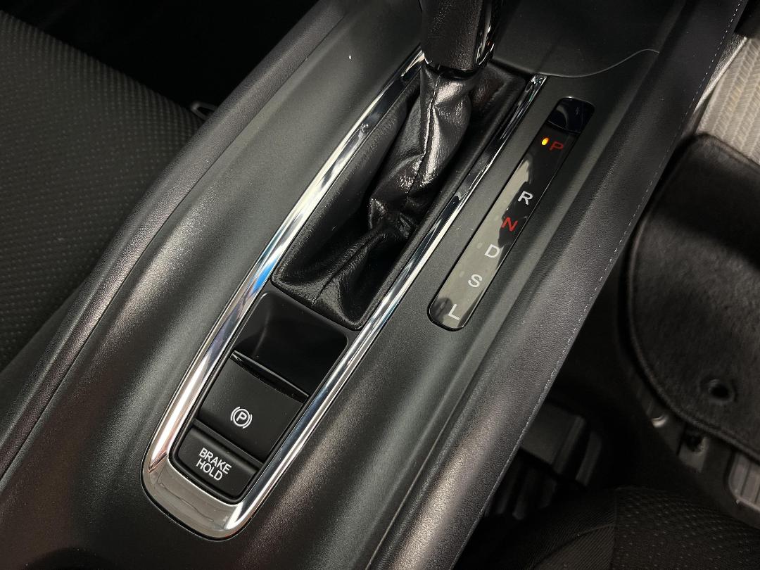 Photo '30' of Honda HR-V