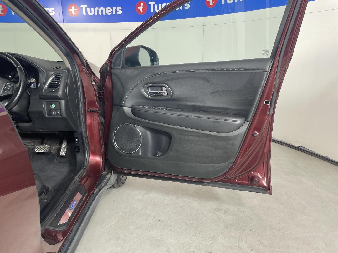 Photo '15' of Honda HR-V