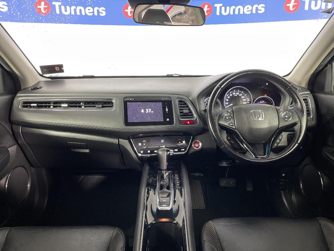 Photo '17' of Honda HR-V