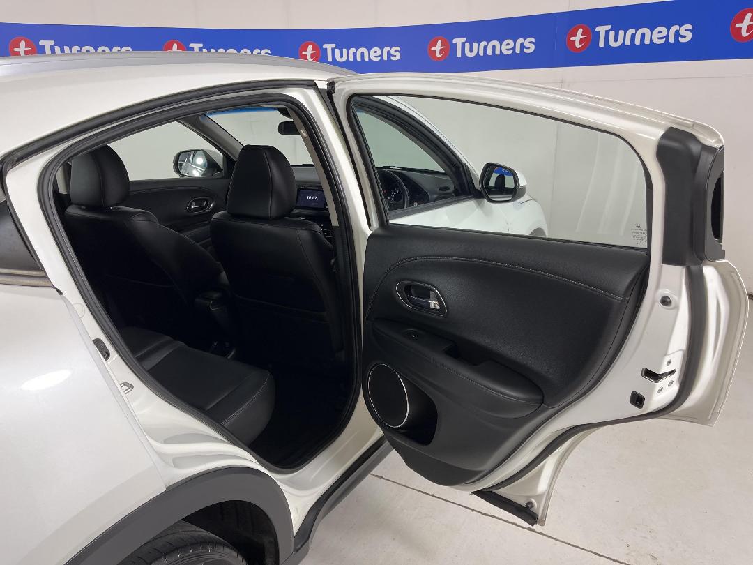 Photo '19' of Honda HR-V Photo '19' of Honda HR-V