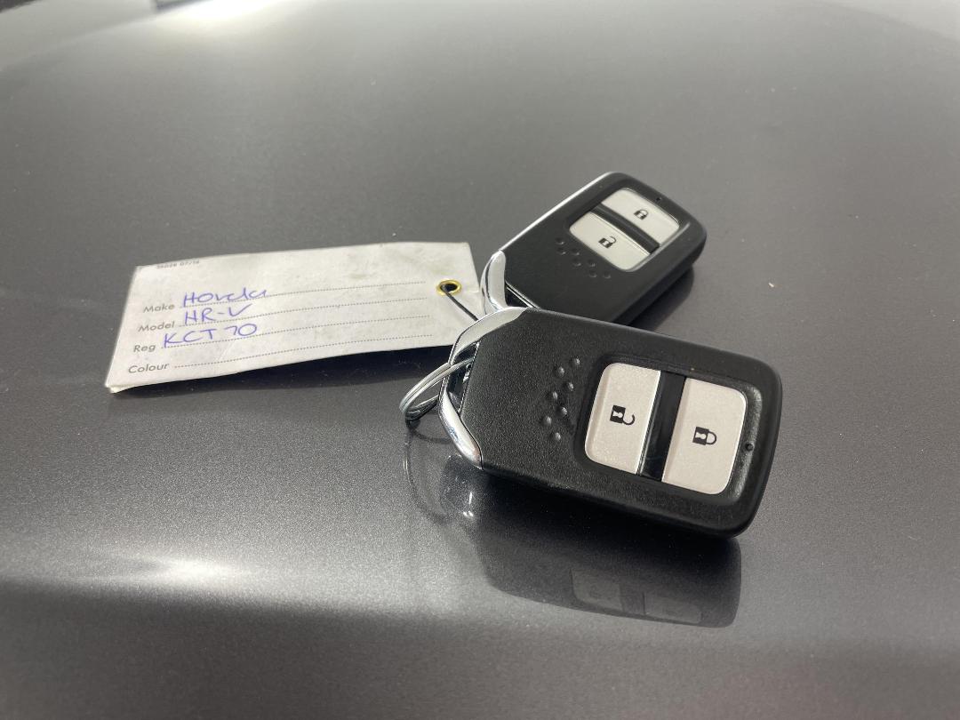 Photo '22' of Honda HR-V