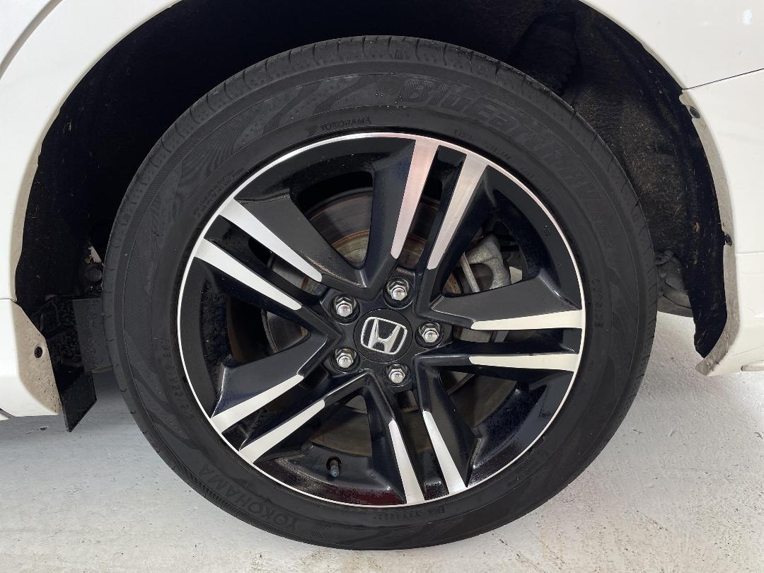 Photo '11' of Honda Odyssey Photo '11' of Honda Odyssey