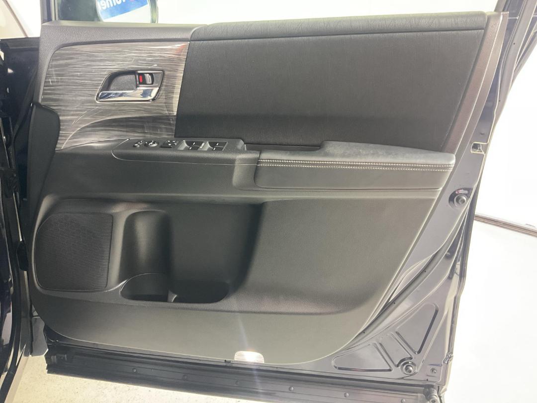 Photo '15' of Honda Odyssey Photo '15' of Honda Odyssey