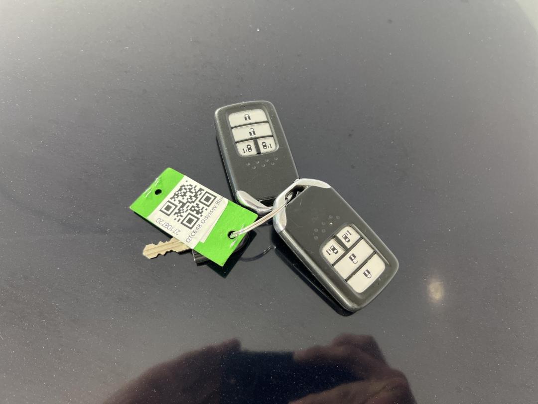 Photo '21' of Honda Odyssey